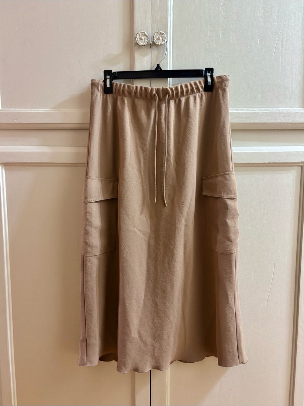 Wilfred Beige Cargo Midi Skirt
